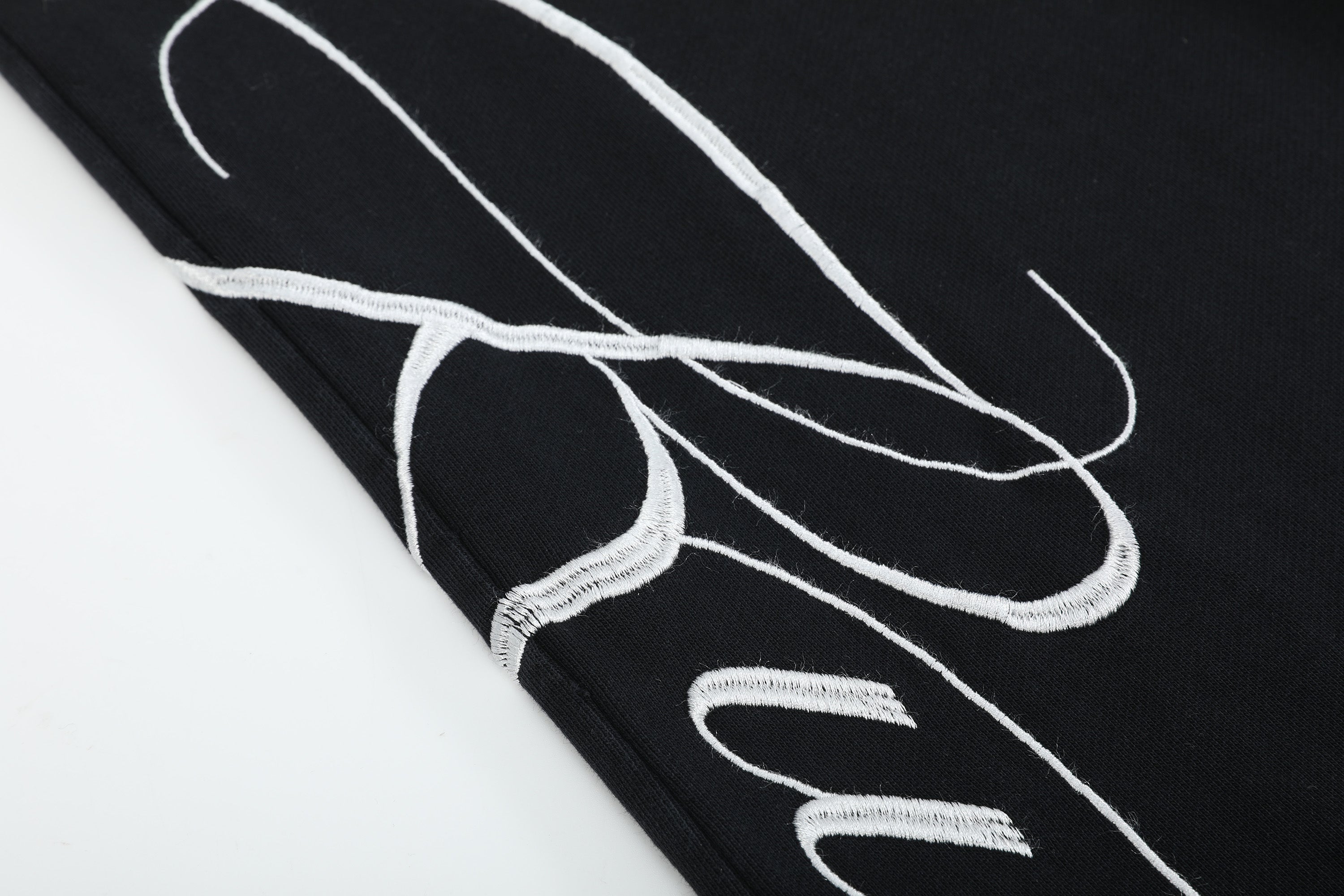 no E mosen(noE)日晒水洗RUDEBRAT侧篇幅刺绣baggy版型直筒卫裤