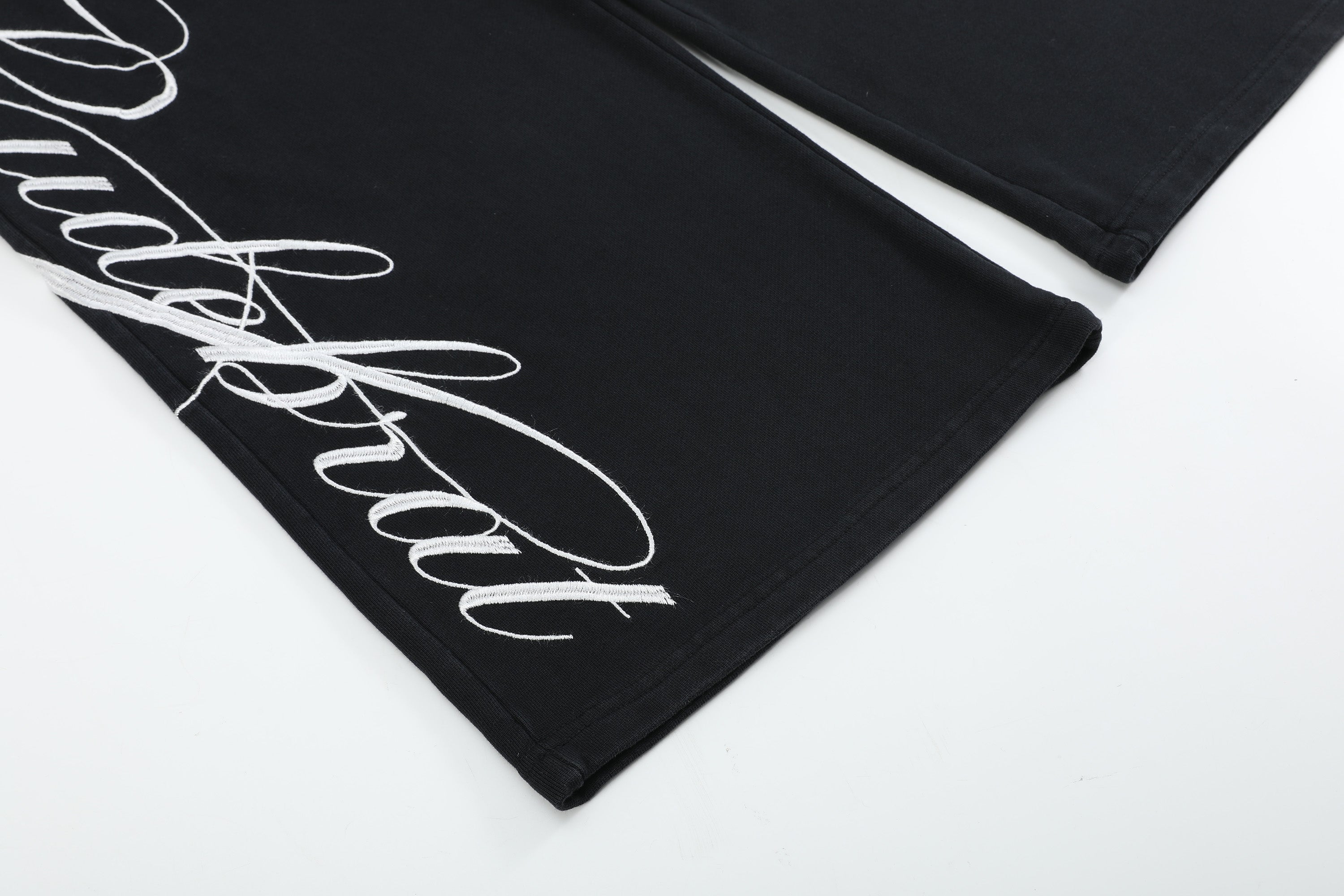 no E mosen(noE)日晒水洗RUDEBRAT侧篇幅刺绣baggy版型直筒卫裤