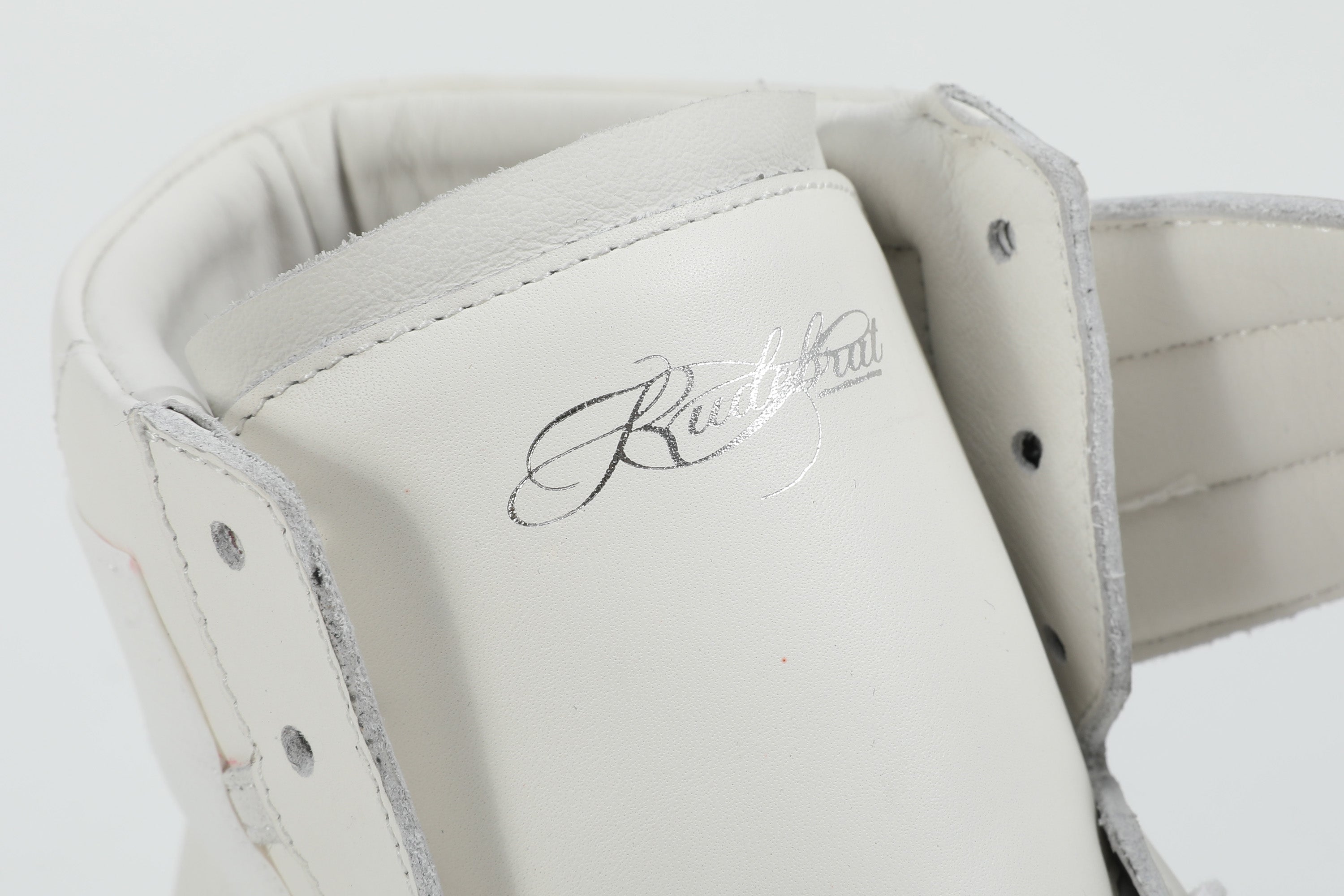 noEmosen（noE) N01 头层牛皮复古铆钉休闲薄底高帮future运动鞋