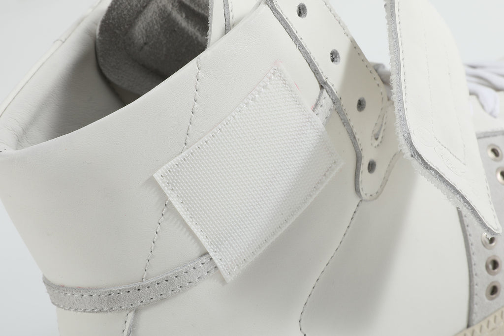 noEmosen（noE) N01 头层牛皮复古铆钉休闲薄底高帮future运动鞋