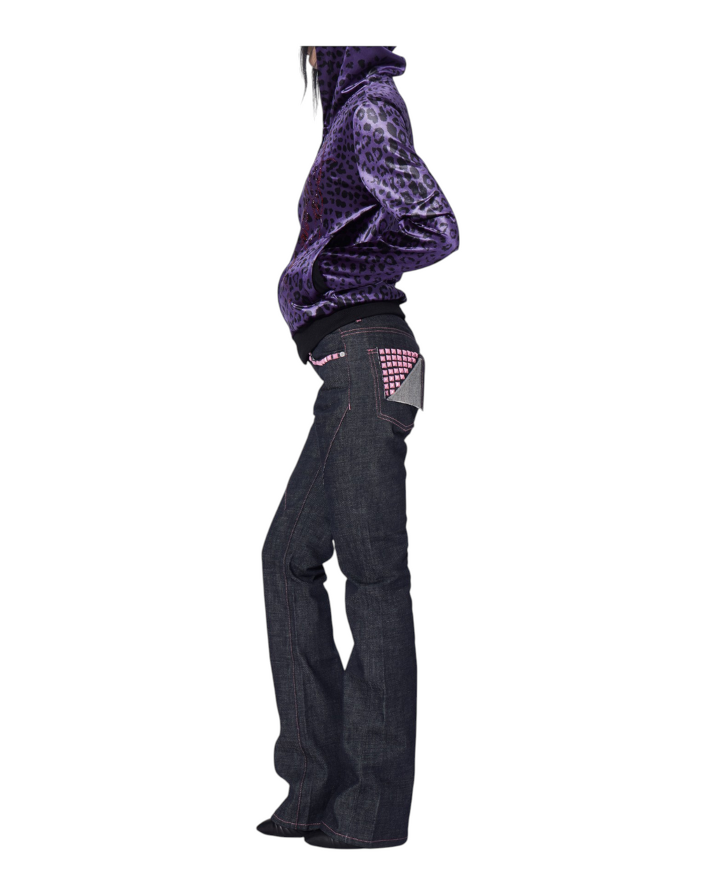 NOEMOSEN-PHOTOROOM-WHITE-20260915:NE0195_MODEL_004.png