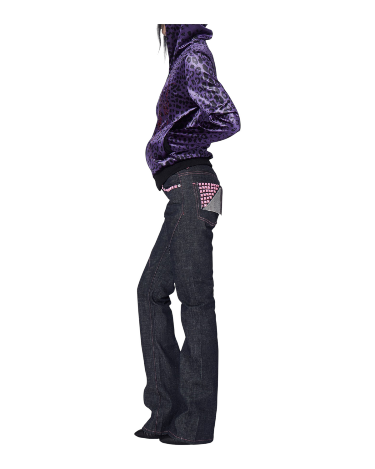 NOEMOSEN-PHOTOROOM-WHITE-20260915:NE0195_MODEL_004.png