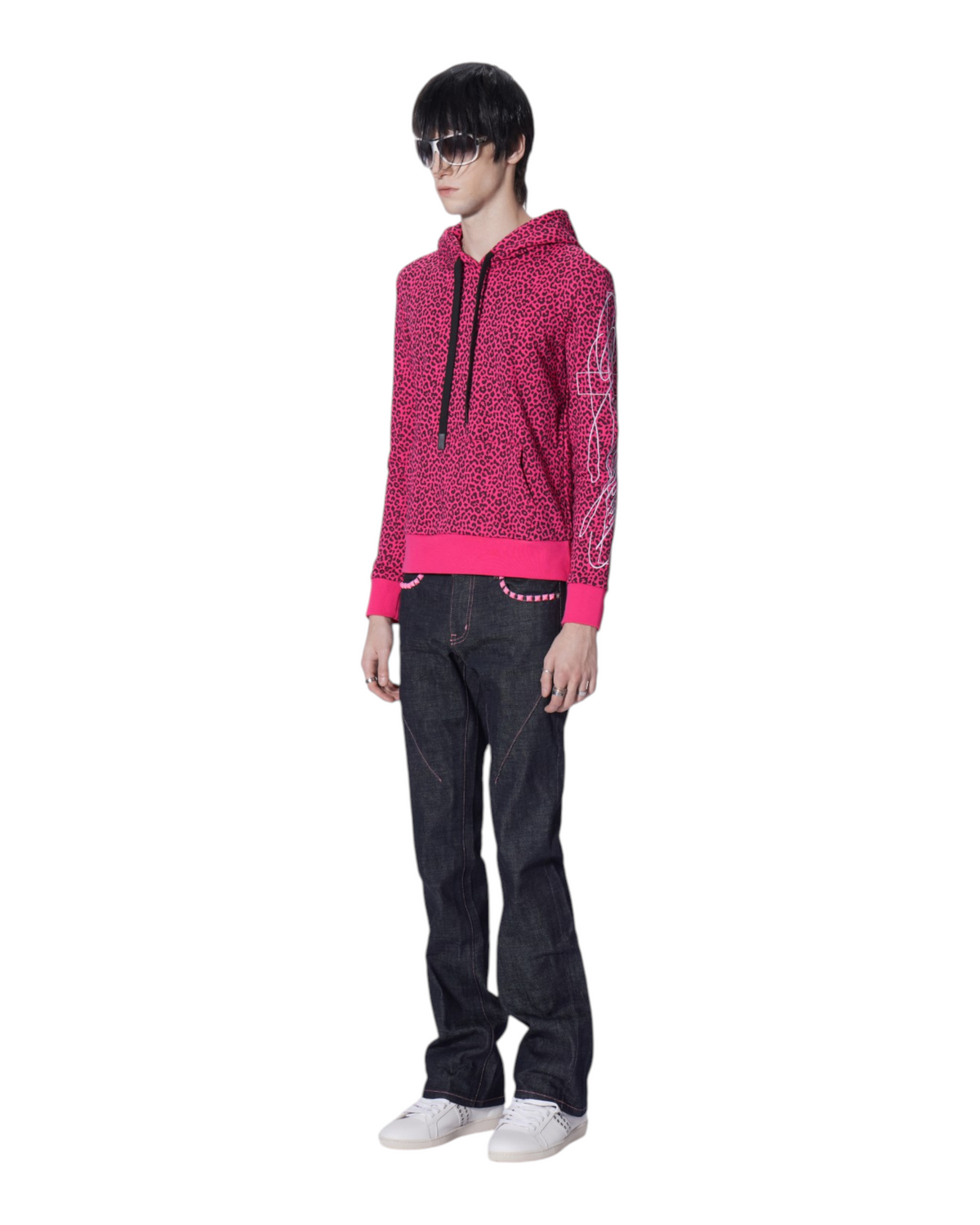 NOEMOSEN-PHOTOROOM-WHITE-20260915:NE0195_MODEL_006.png