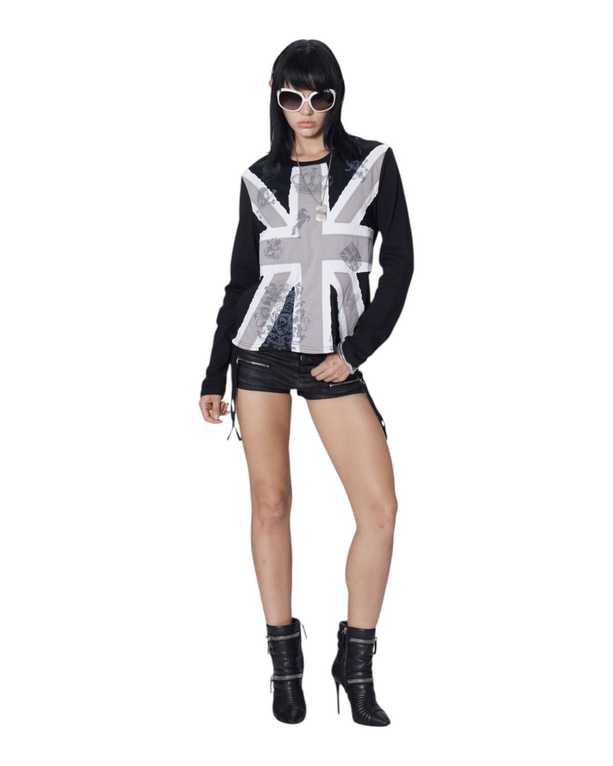 NOEMOSEN-PHOTOROOM-WHITE-20260915:NE0207_MODEL_009.png