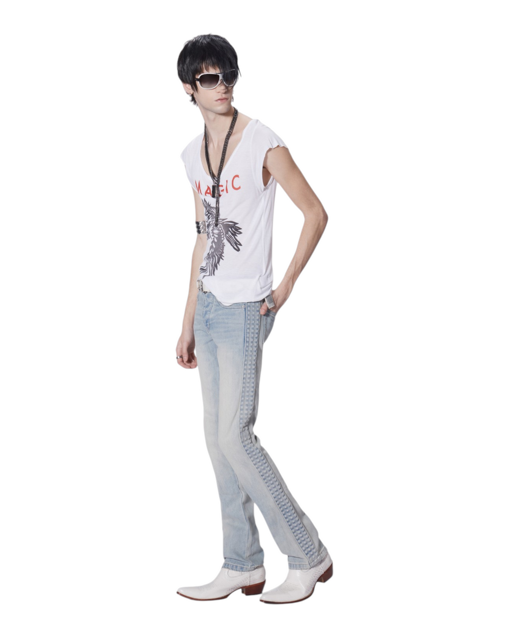 NOEMOSEN-PHOTOROOM-WHITE-20260915:NE0261_MODEL_008.png