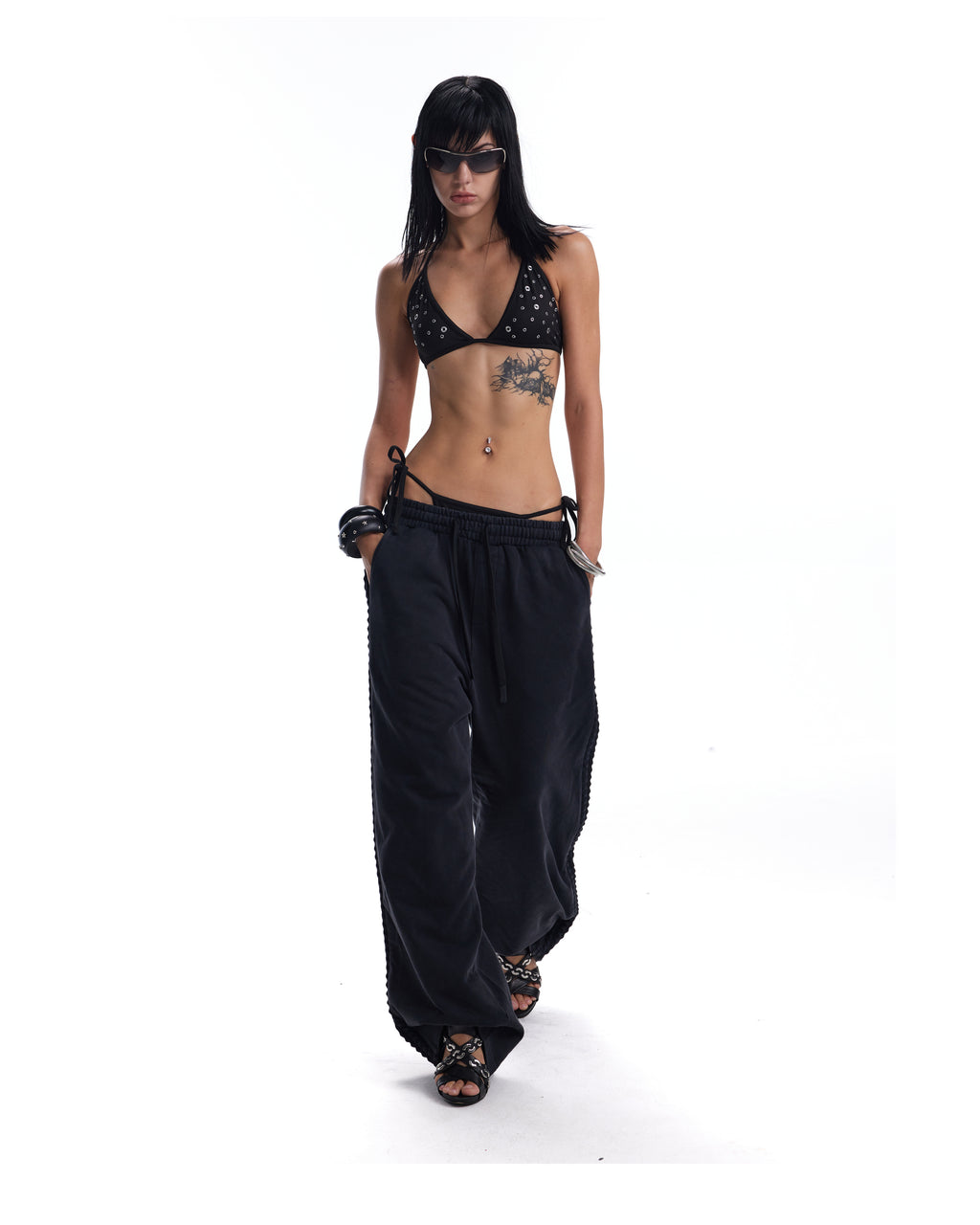 NOEMOSEN-HQ-ORIGINAL-20260914:NE5226A_MODEL_004.jpg