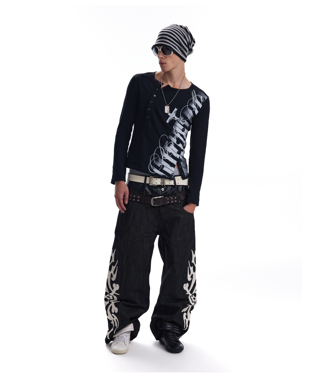 NOEMOSEN-HQ-ORIGINAL-20260914:NE5242A_MODEL_001.png