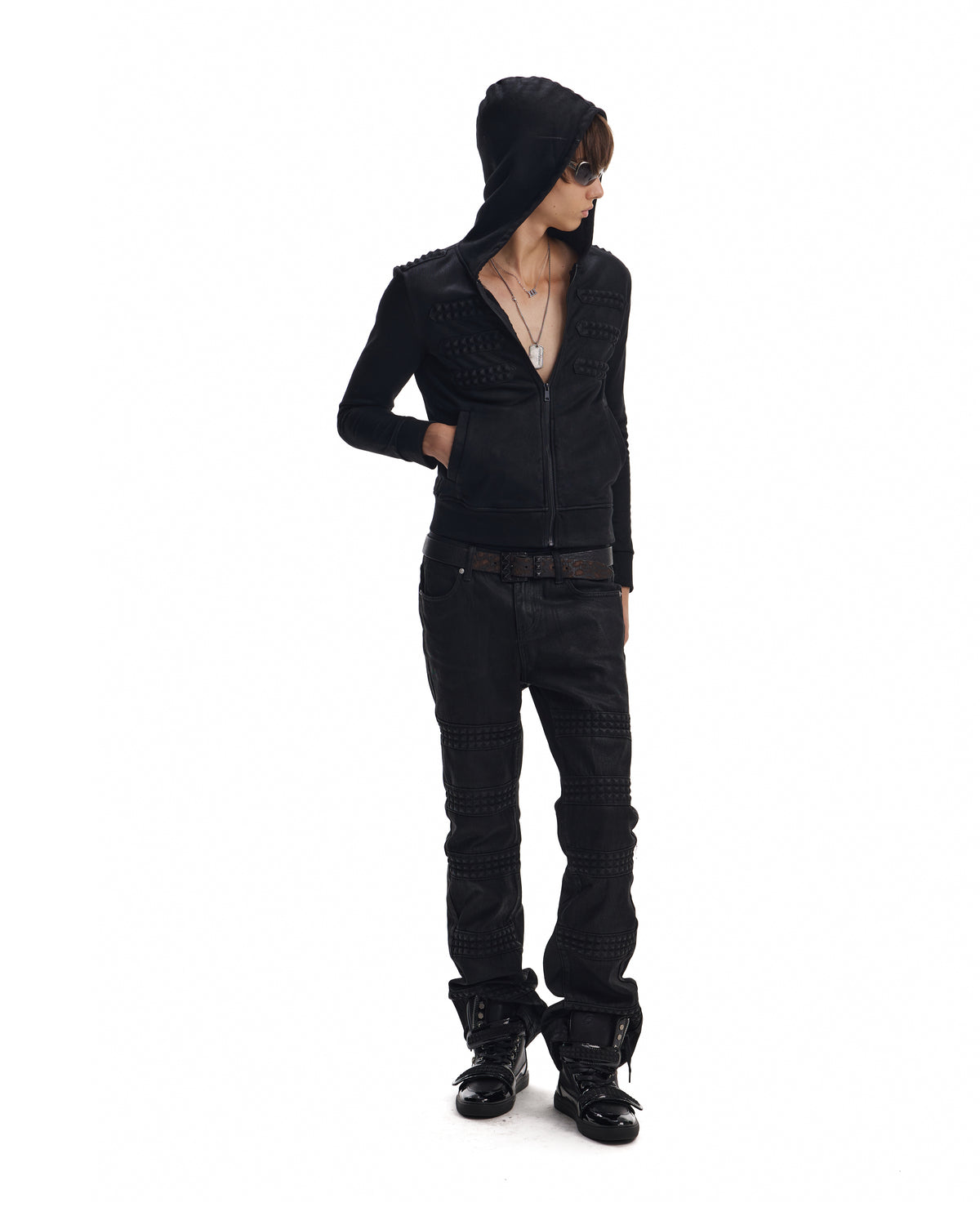 NOEMOSEN-HQ-ORIGINAL-20260914:NE5259A_MODEL_002.jpg