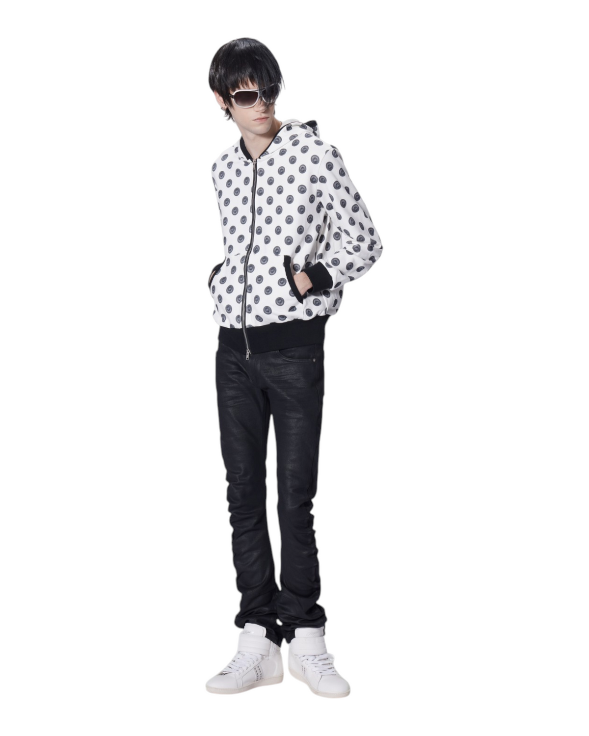NOEMOSEN-PHOTOROOM-WHITE-20260915:NE5268A_MODEL_002.png