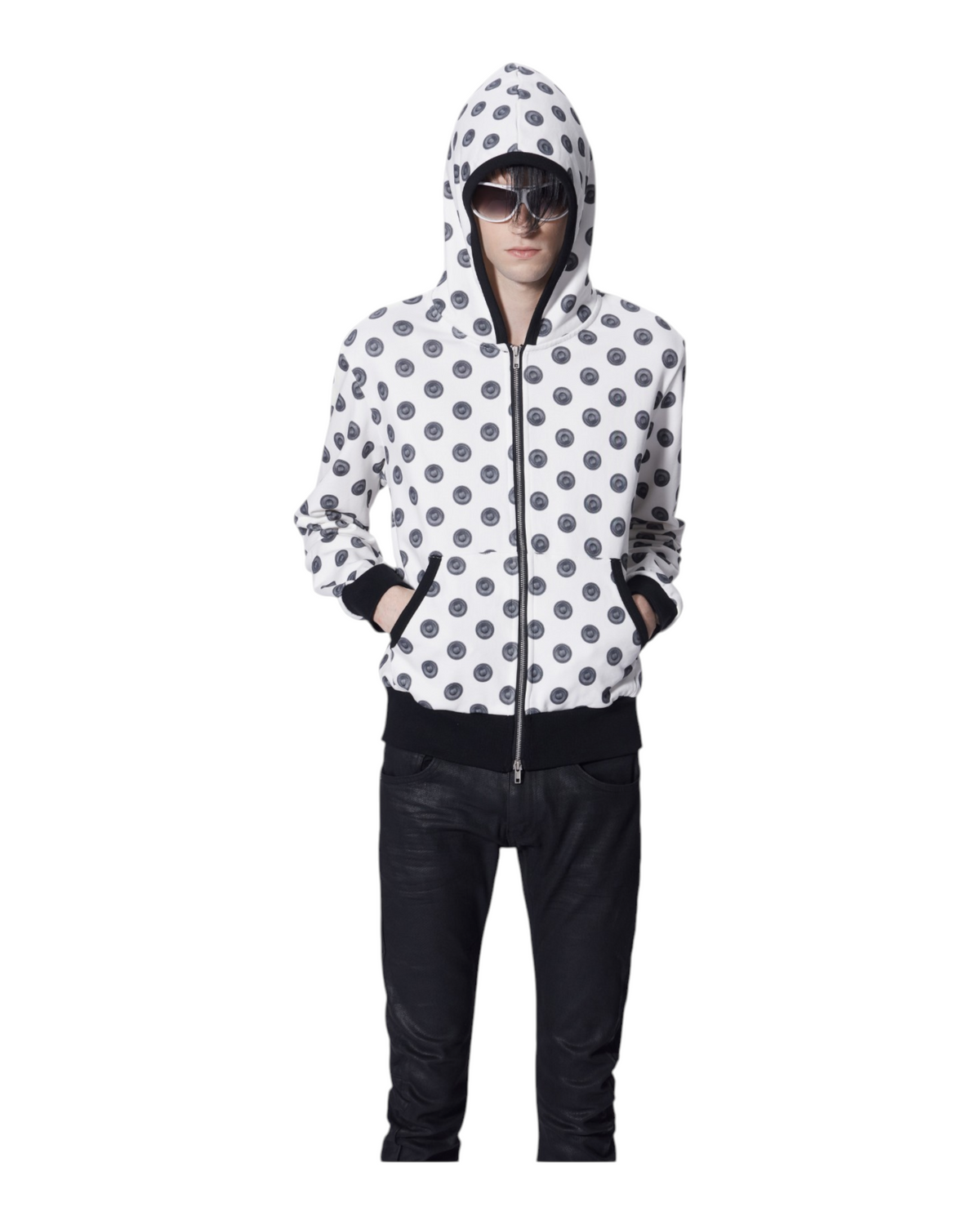 NOEMOSEN-PHOTOROOM-WHITE-20260915:NE5268A_MODEL_003.png
