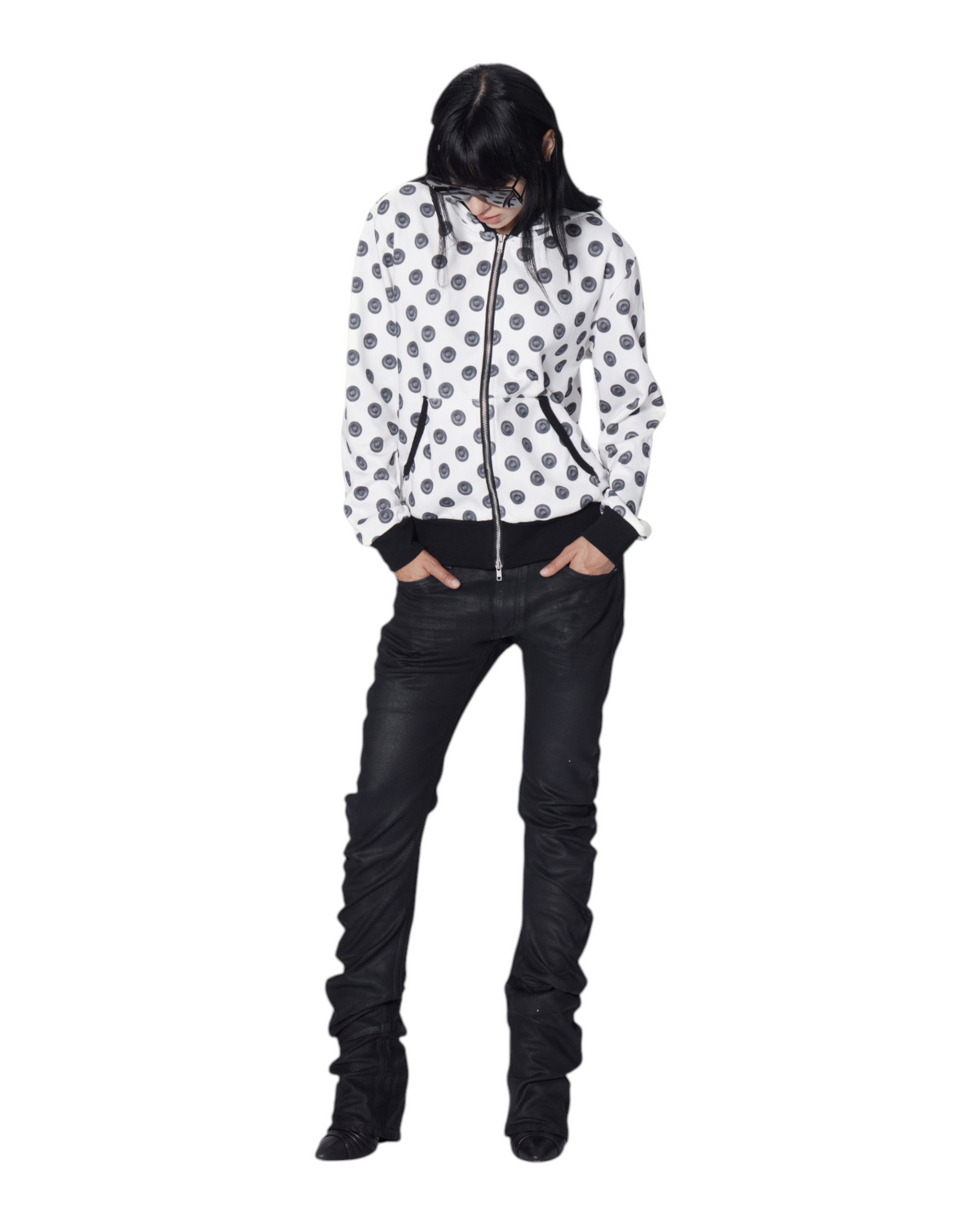 NOEMOSEN-PHOTOROOM-WHITE-20260915:NE5268A_MODEL_004.png