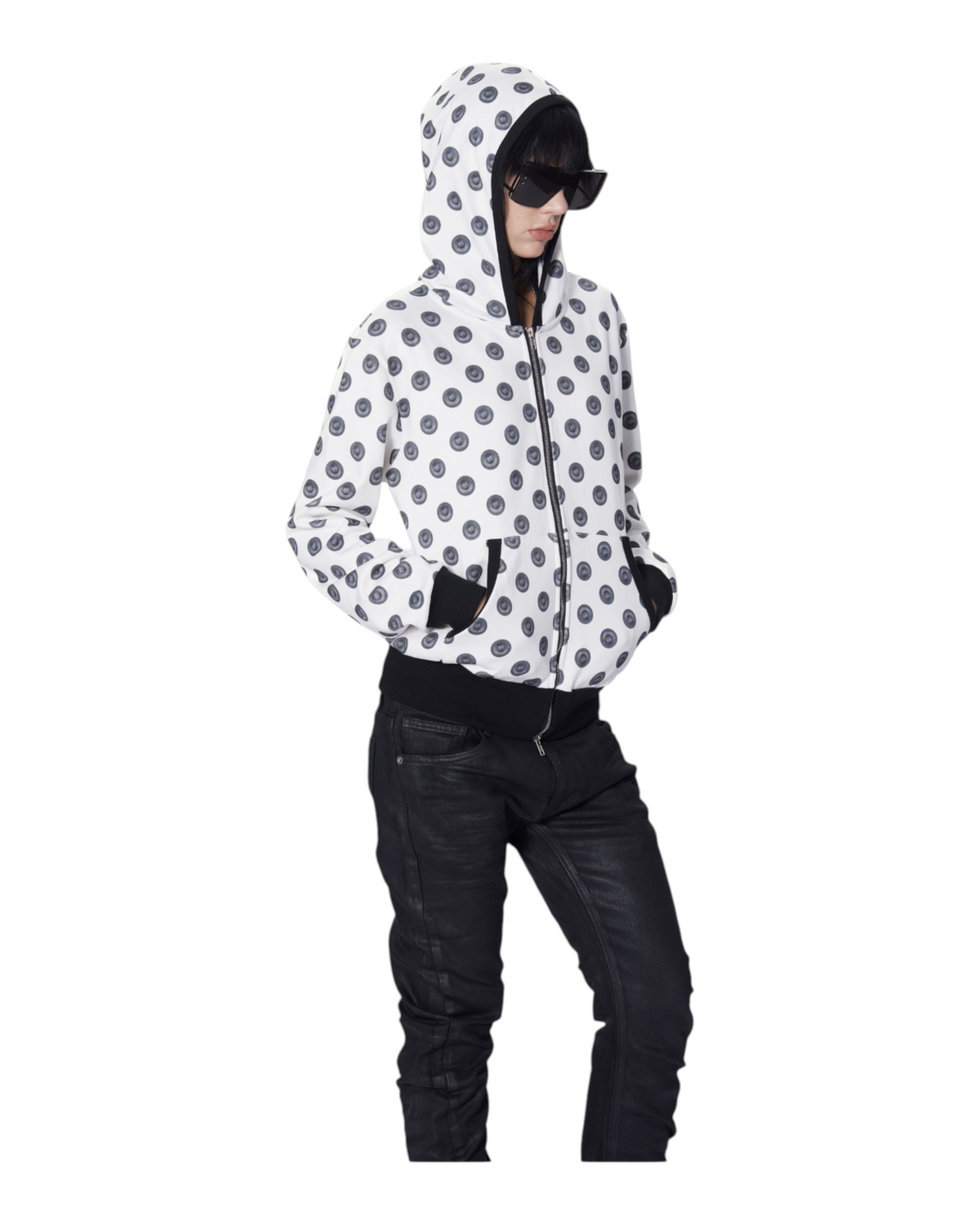 NOEMOSEN-PHOTOROOM-WHITE-20260915:NE5268A_MODEL_005.png