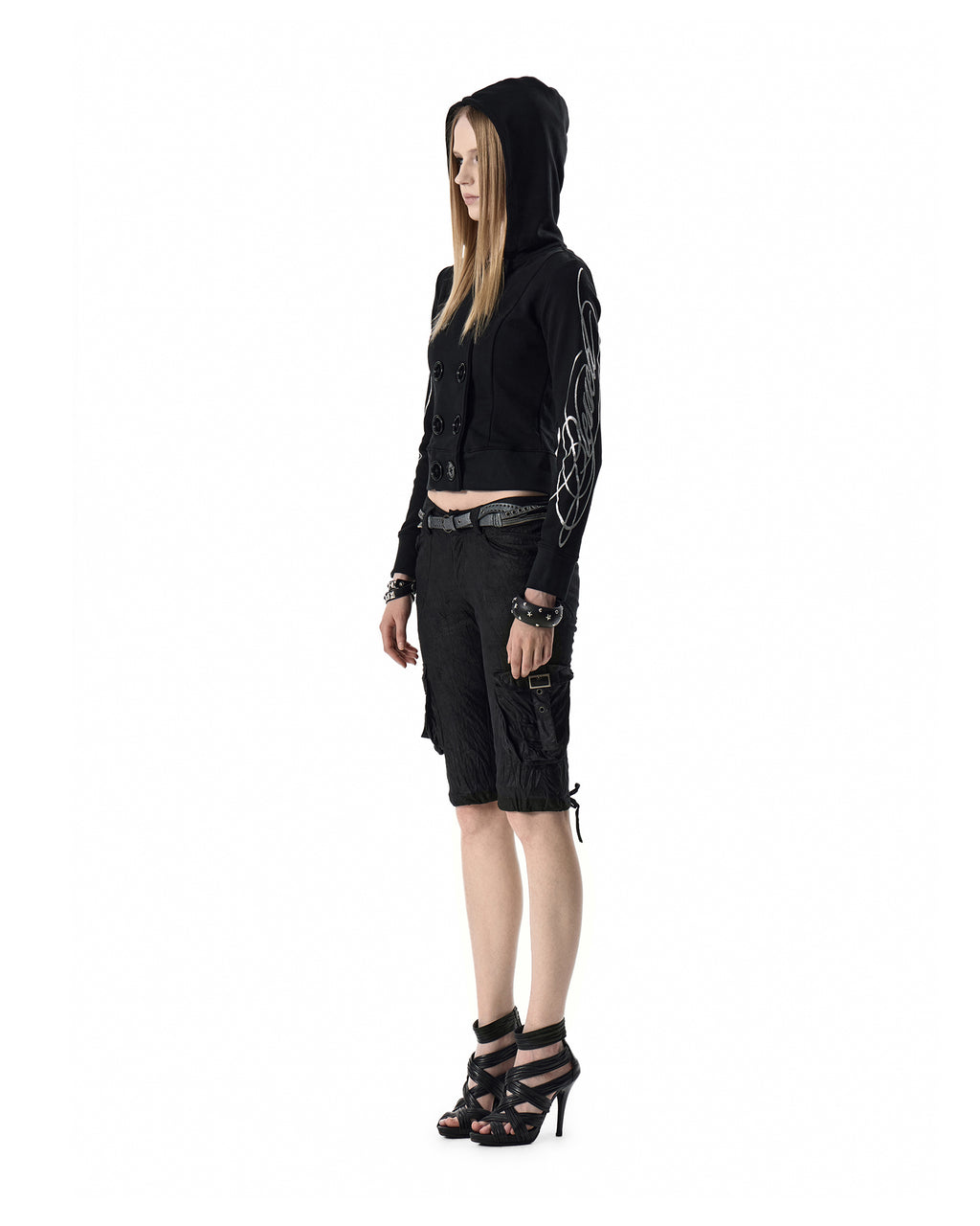 NOEMOSEN-HQ-ORIGINAL-20260914:NE5275A_MODEL_002.jpg