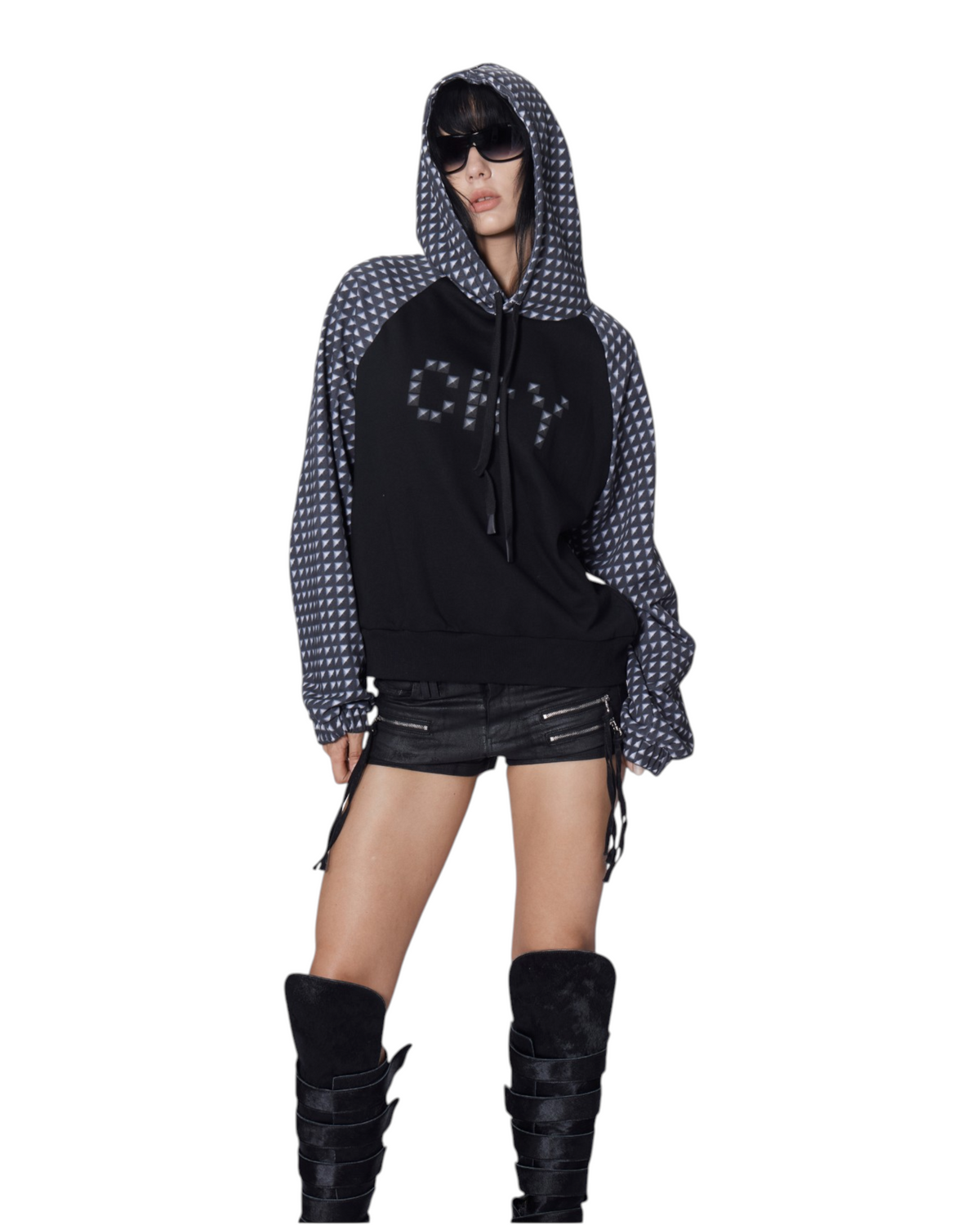 NOEMOSEN-PHOTOROOM-WHITE-20260915:NE5288A_MODEL_004.png