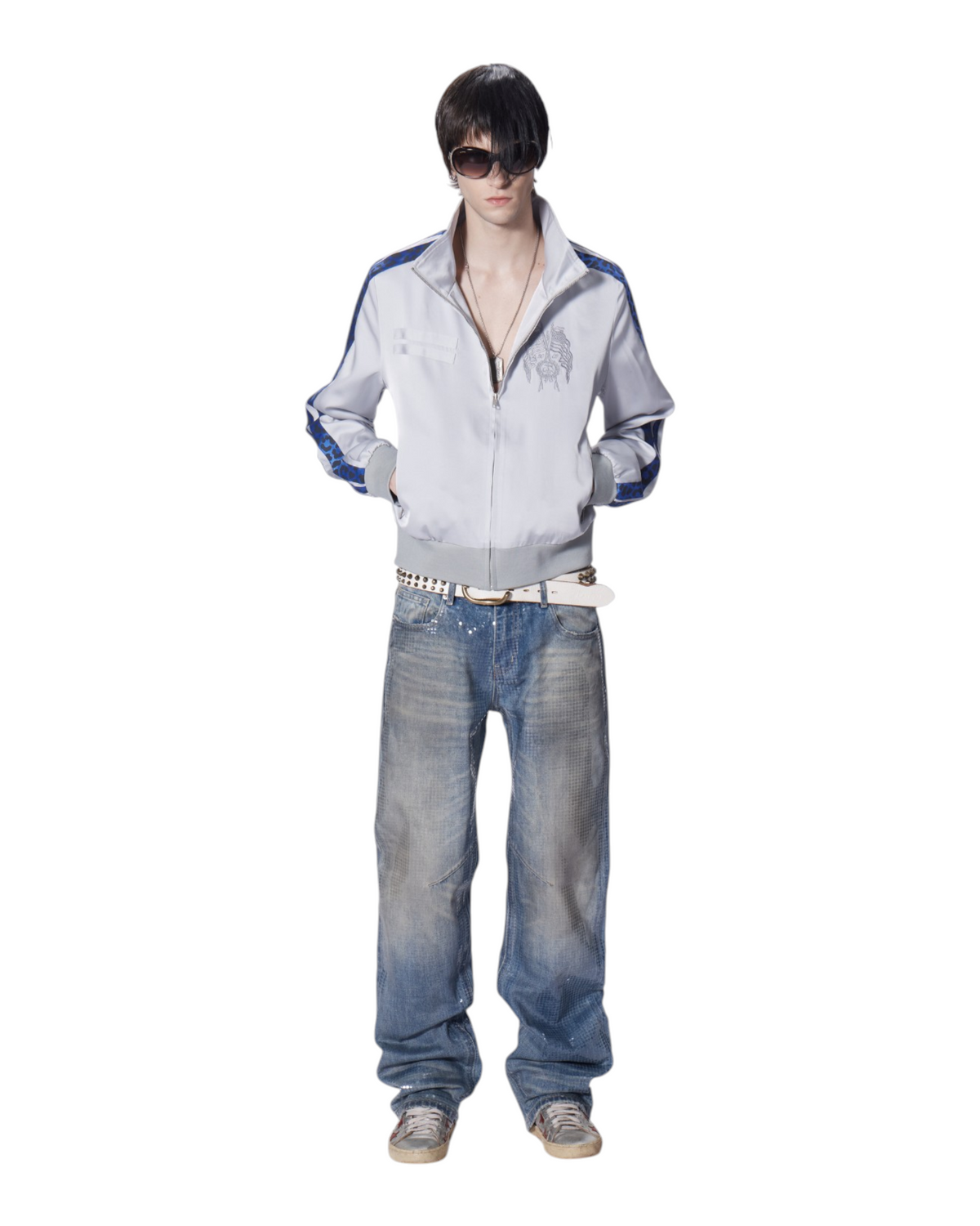 NOEMOSEN-PHOTOROOM-WHITE-20260915:NE5317A_MODEL_001.png
