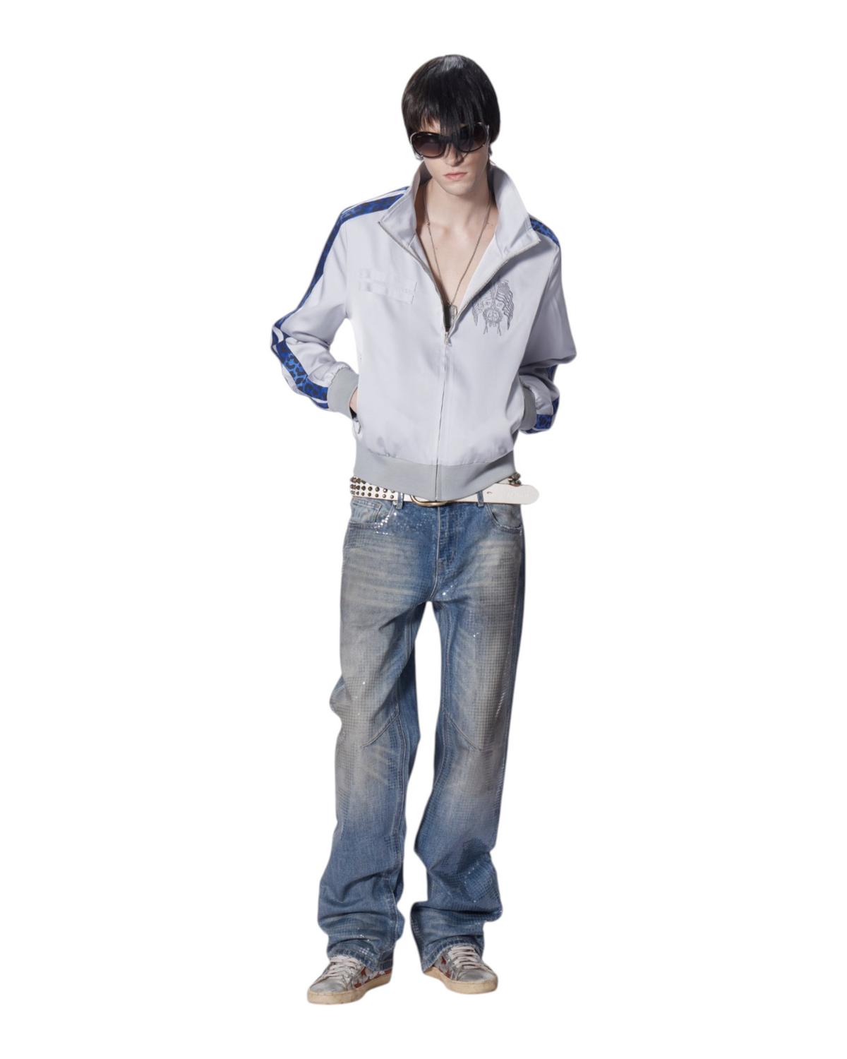 NOEMOSEN-PHOTOROOM-WHITE-20260915:NE5317A_MODEL_003.png