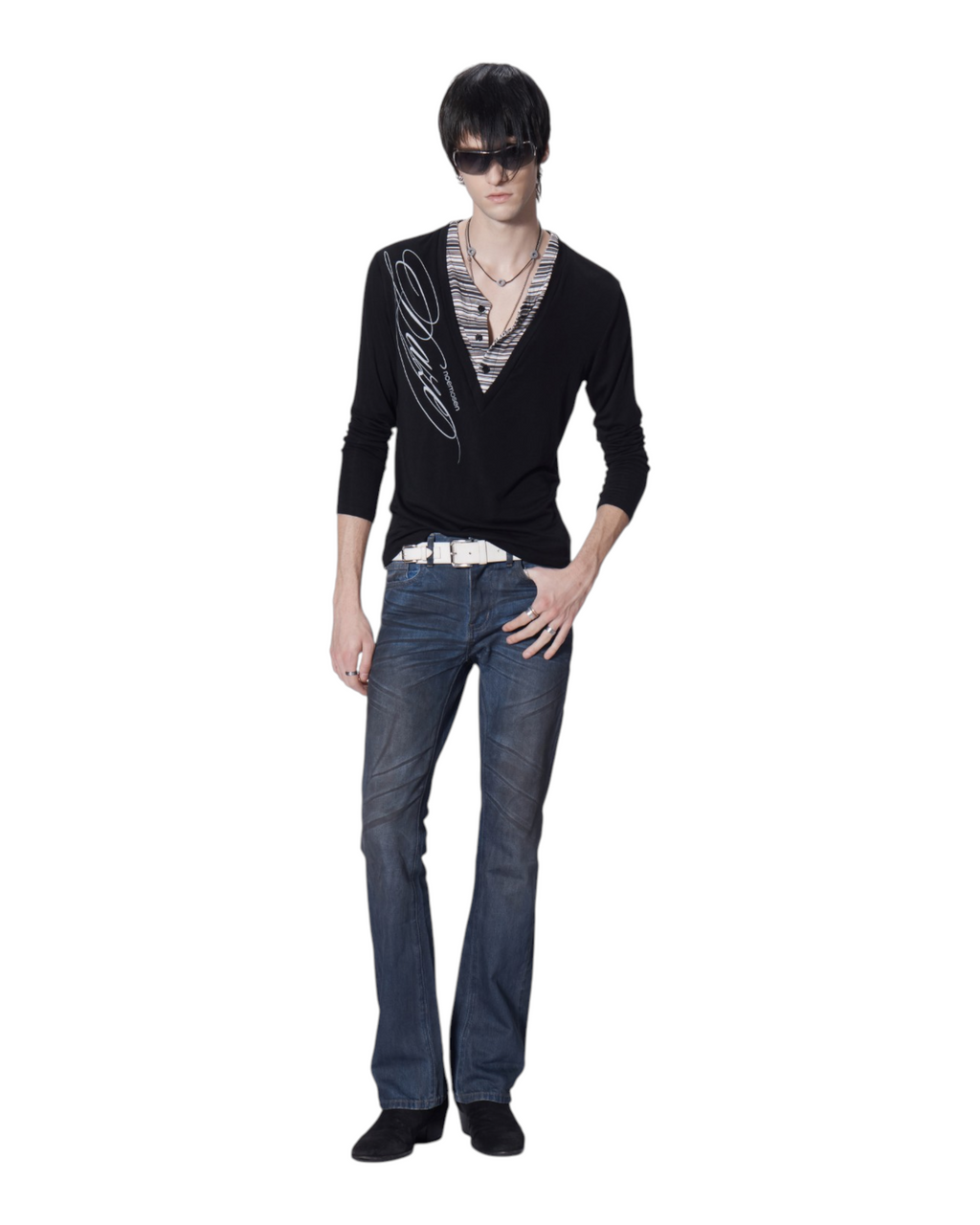 NOEMOSEN-PHOTOROOM-WHITE-20260915:NE5329A_MODEL_001.png