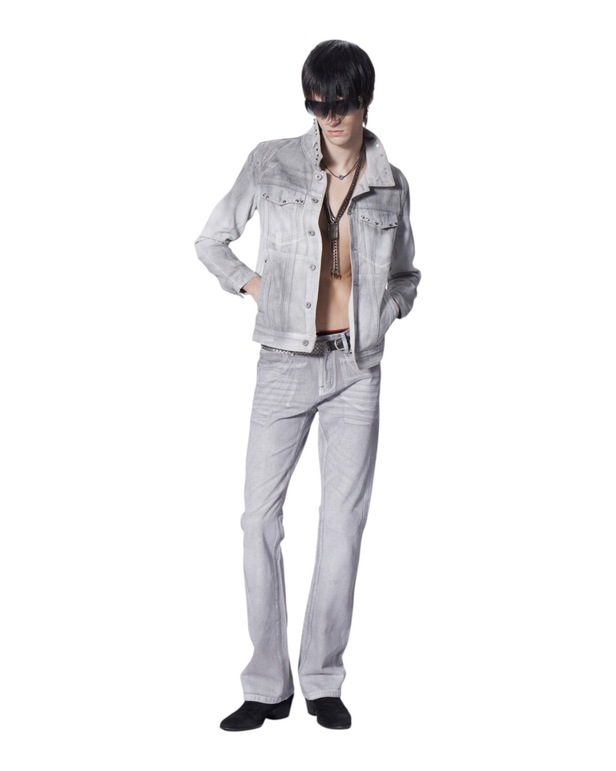NOEMOSEN-PHOTOROOM-WHITE-20260915:NE5332A_MODEL_002.png