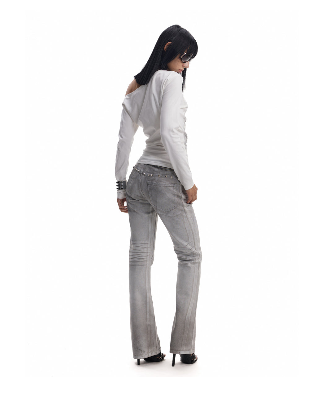 NOEMOSEN-HQ-ORIGINAL-20260914:NE5332A_MODEL_004.jpg