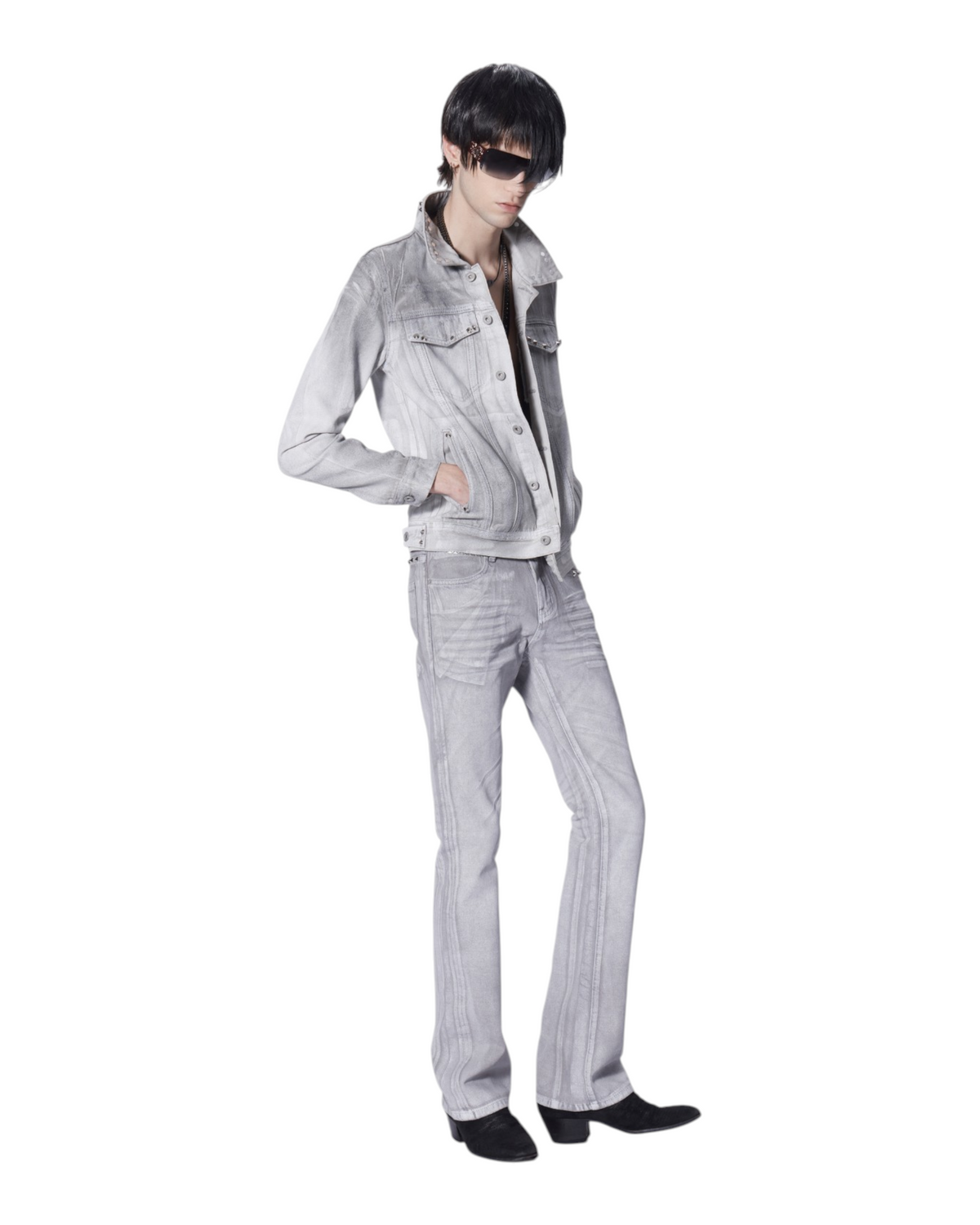 NOEMOSEN-PHOTOROOM-WHITE-20260915:NE5332A_MODEL_008.png