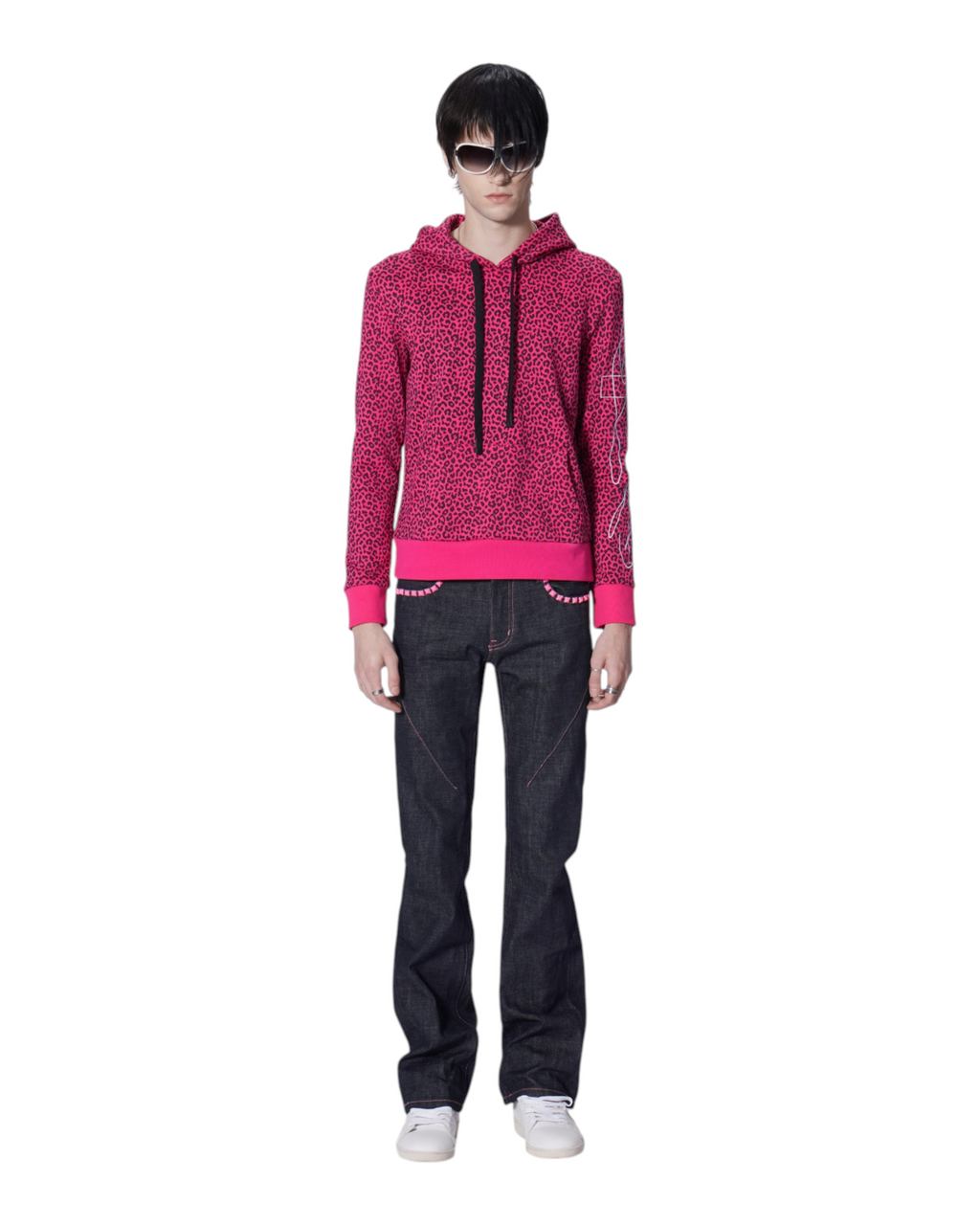 NOEMOSEN-PHOTOROOM-WHITE-20260915:NE5335A_MODEL_001.png
