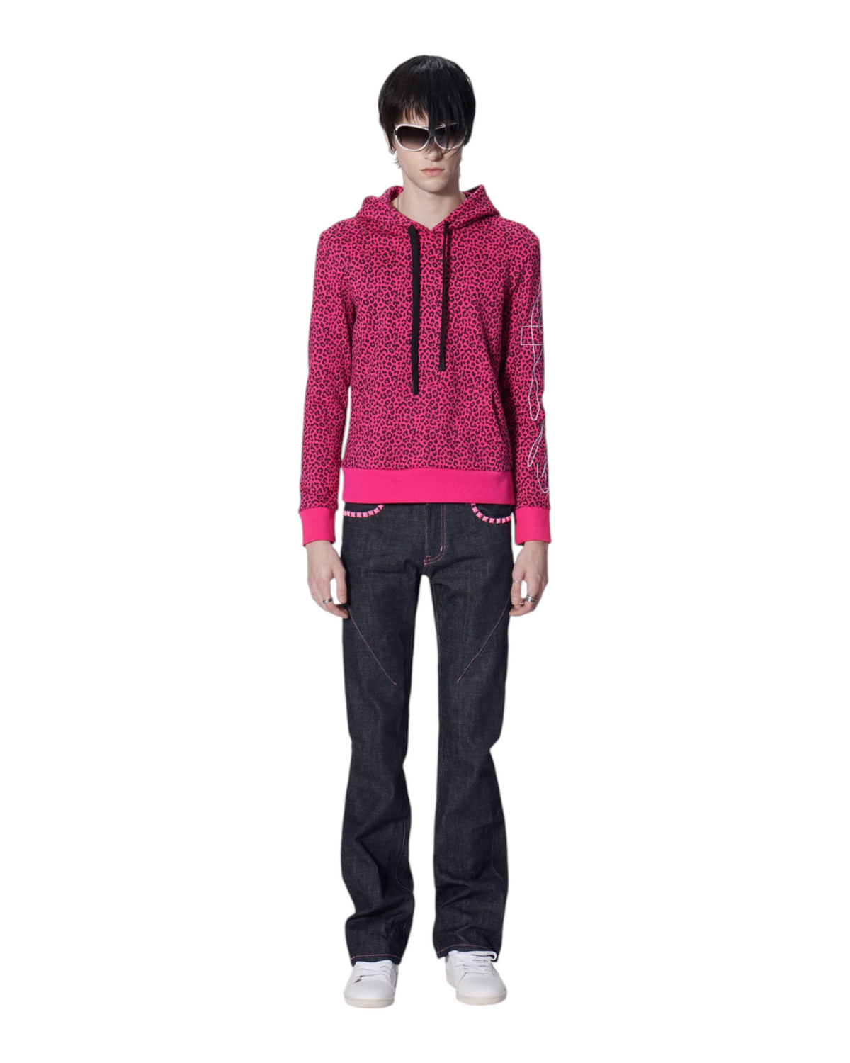 NOEMOSEN-PHOTOROOM-WHITE-20260915:NE5335A_MODEL_001.png