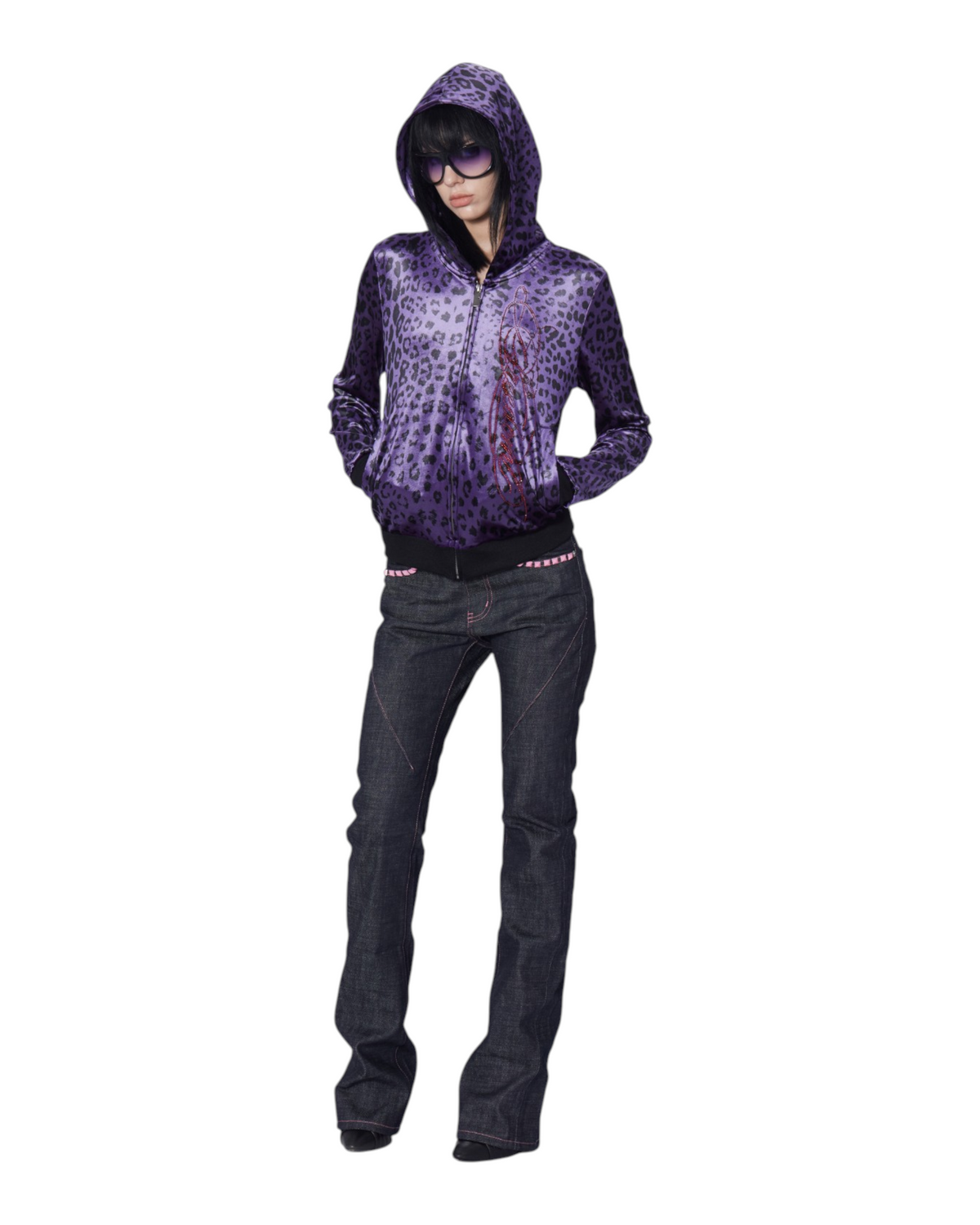 NOEMOSEN-PHOTOROOM-WHITE-20260915:NEA0100_MODEL_004.png